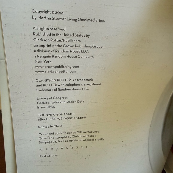 Martha Stewart Living One pot meals cookbook - Picture 4 of 7